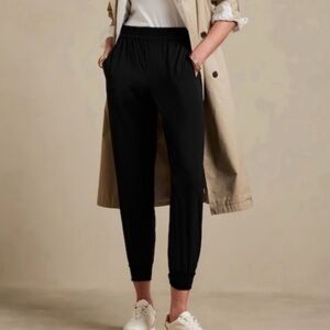 Banana Republic Black Airstretch Jogger Pants Size Large